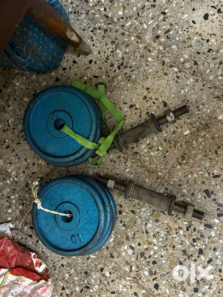 Plates , small rods and barbell