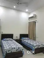 NO BROKERAGE 500+ Premium Boys PGs with meals & amenities in Noida!