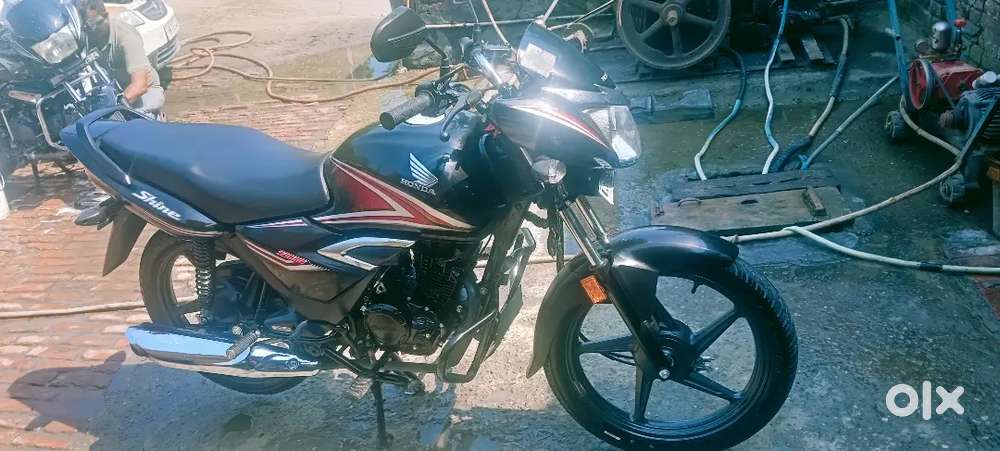 March 2025 purchased New condition bike for sale