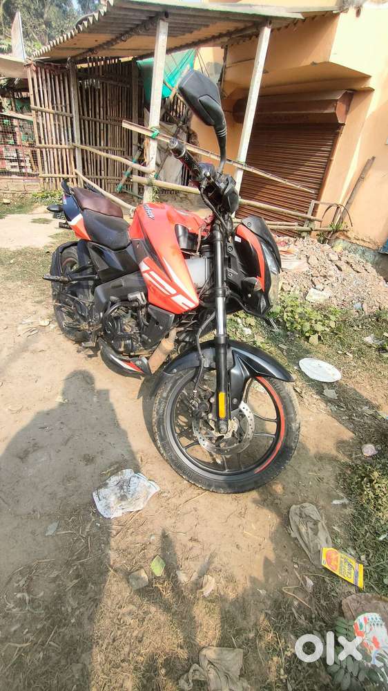 Bajaj Pulsar Ns125