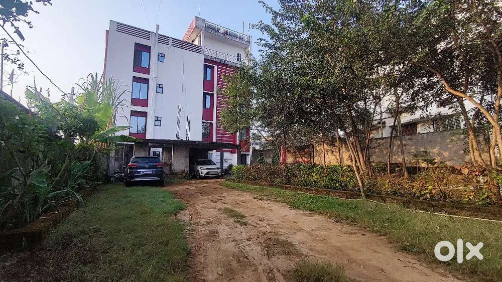2 BHK Flat Available For Rent, Near New Holy Cross School