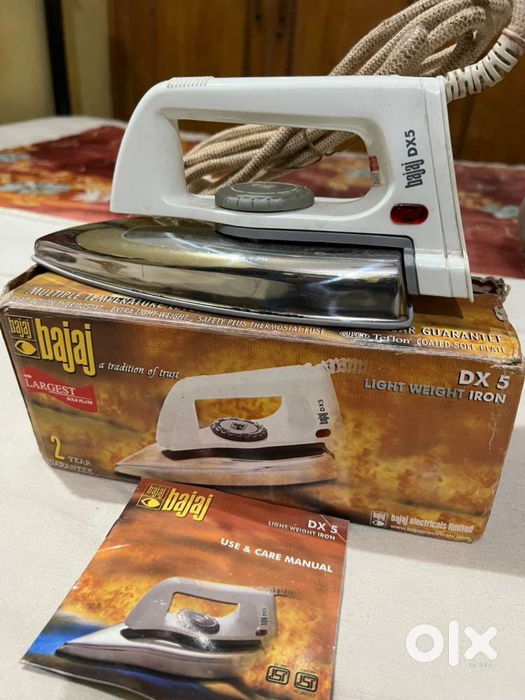 Bajaj Light Weight IRON