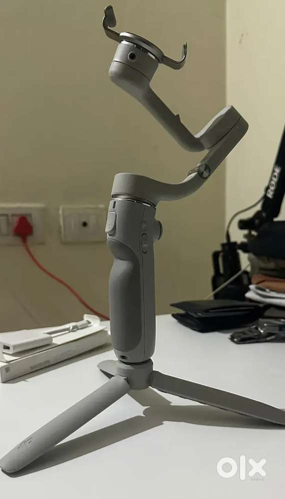 DJI Osmo Mobile 5 Gimbal – 7k only