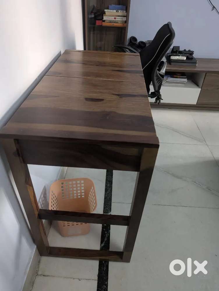 study table and tv unit