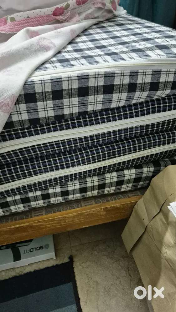 Qty - 04 Mattress with cover for sail size 72×34 (Single bed )