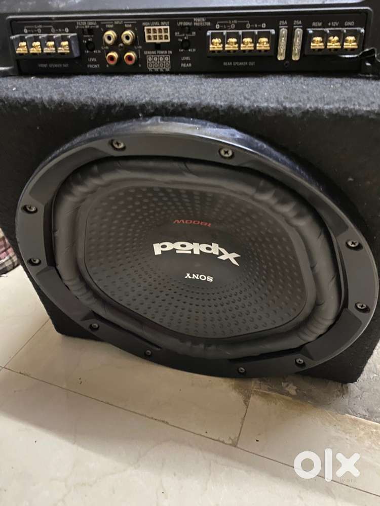 Car Sony woofer and amplifier