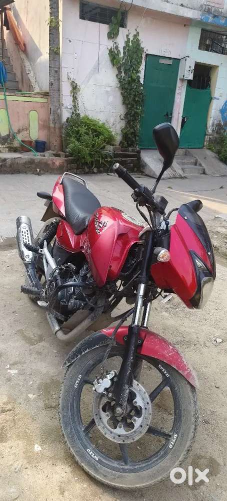 Bike best condition me hai all parts good , engine best performance
