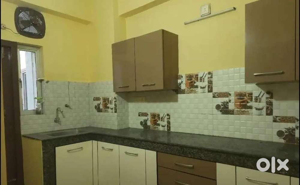 Rooms available 1bhk,2bhk,3bhk