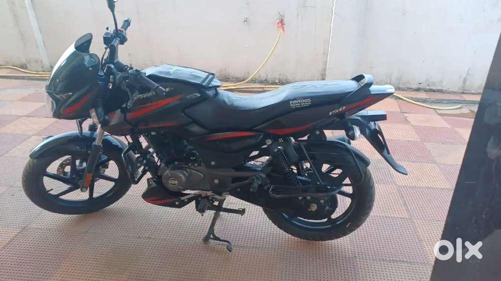 My bike selling Bajaj pulsar150