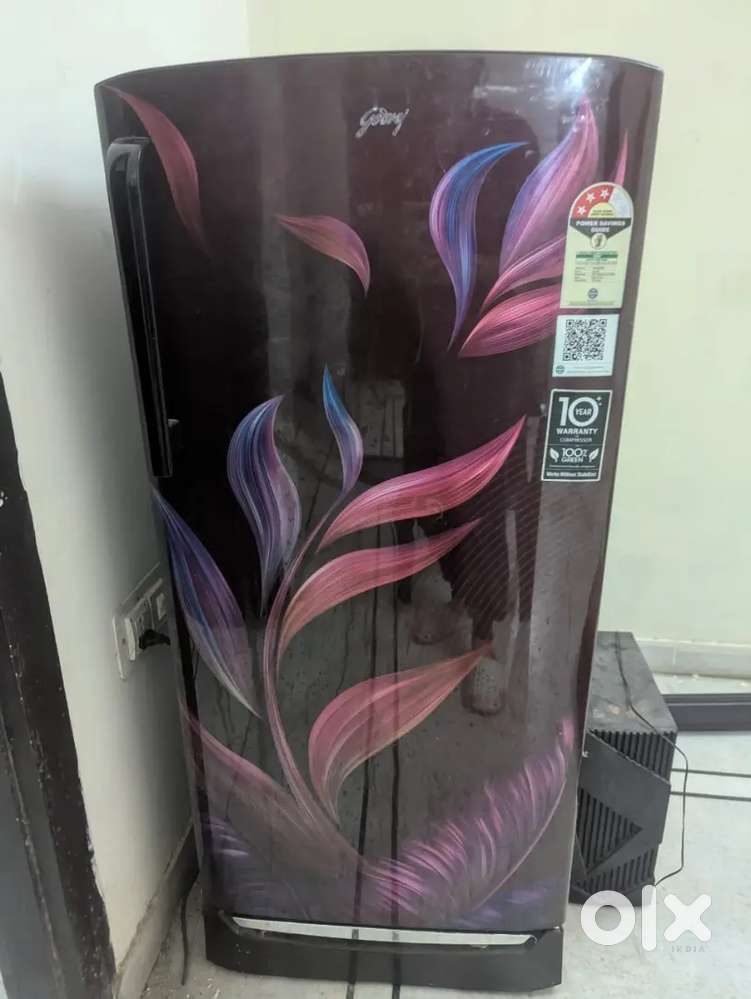 LG 187L Fridge – Almost New  With Bill & 2.10 Years Warranty