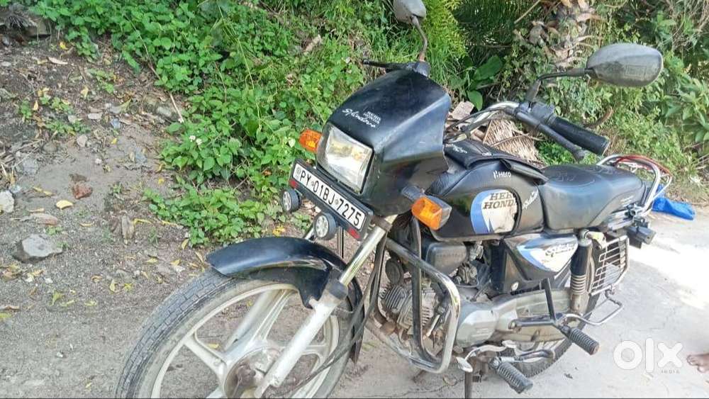 Hero honda splendor+ , model 2011, insurance 2026 August