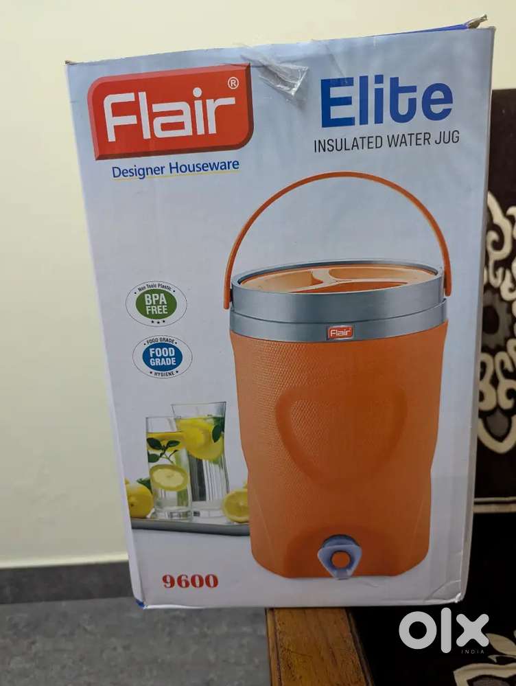 Insulated Water Jug