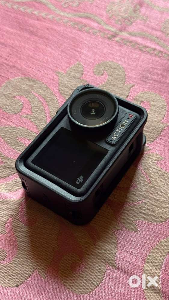 DJI action 4 brand new