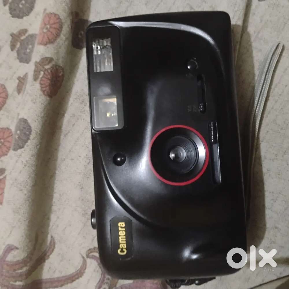 This is very nice and old camera . this is very antic and nice piece