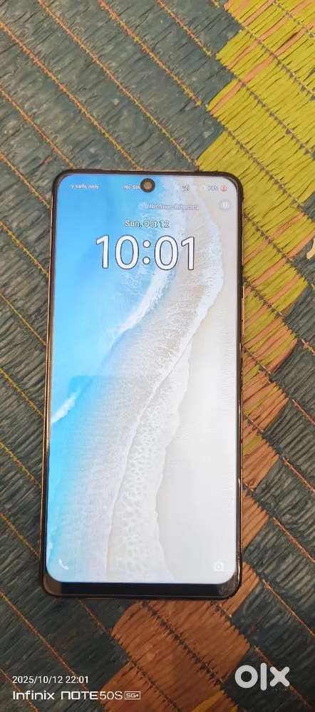 Vivo Y200 5G 128 GB memory 8GB RAM 4800 MH ki battery 64 Se Chalka