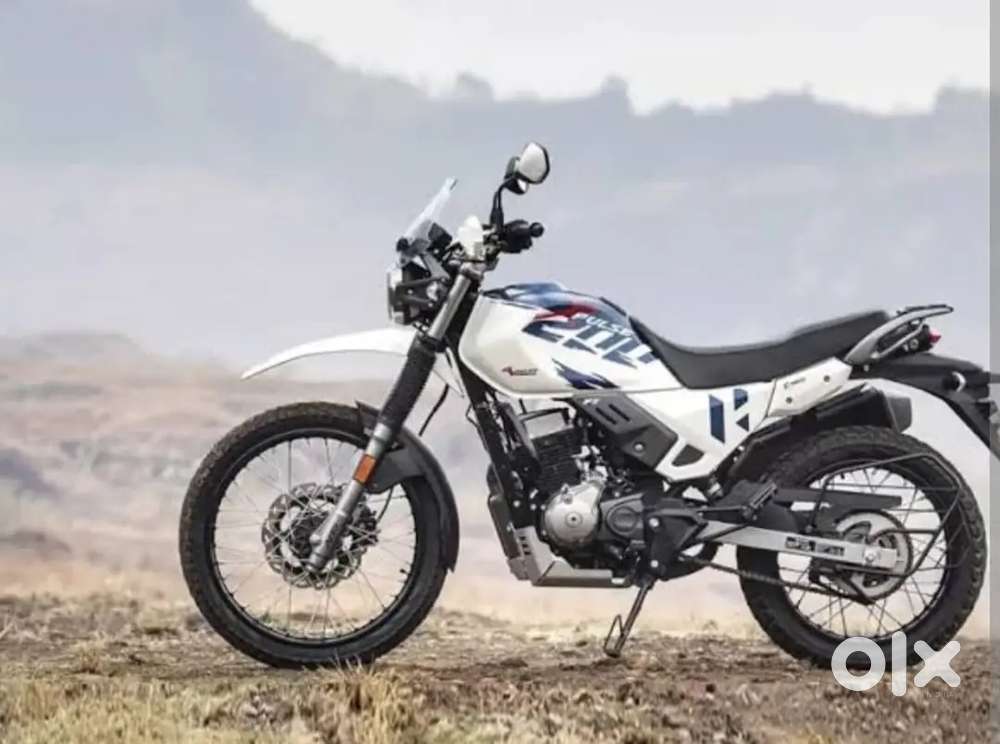 Hero new xpulse 200 4v new condition hai 4500 km chli hui hai jise cha