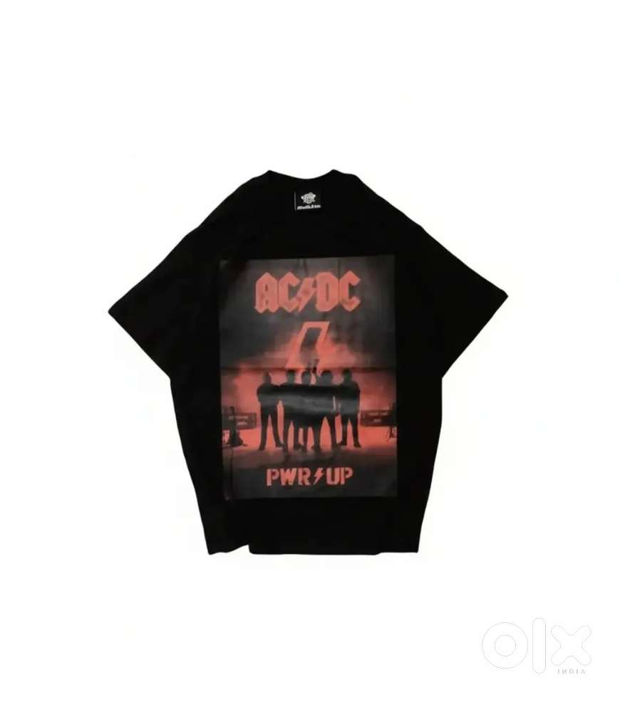 Salesman/Fashion consultant