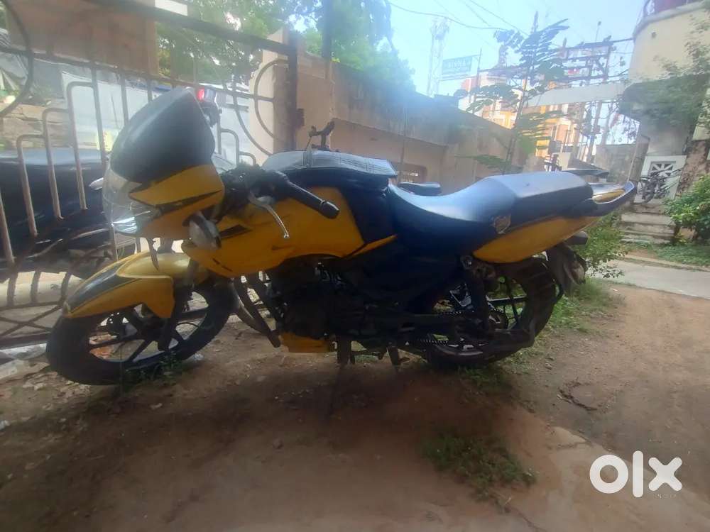 Used TVS Apache RTR 160cc available near TVS tollgate