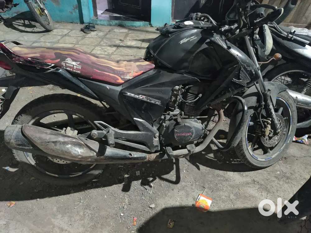 Unicorn dazzler 2011, model head block full ok only fiber need