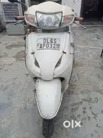 I have already bike, so i selling activa