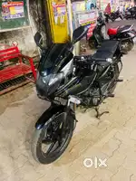 Bajaj Pulsar 220 F black color argent sell Krna h need money