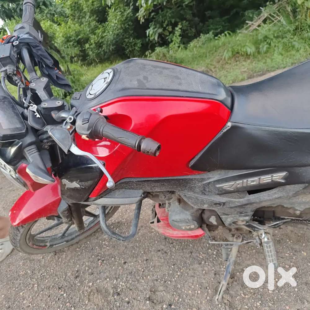 Tvs raider 125