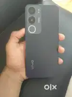 Vivo 29 5 g just 1 month use with box