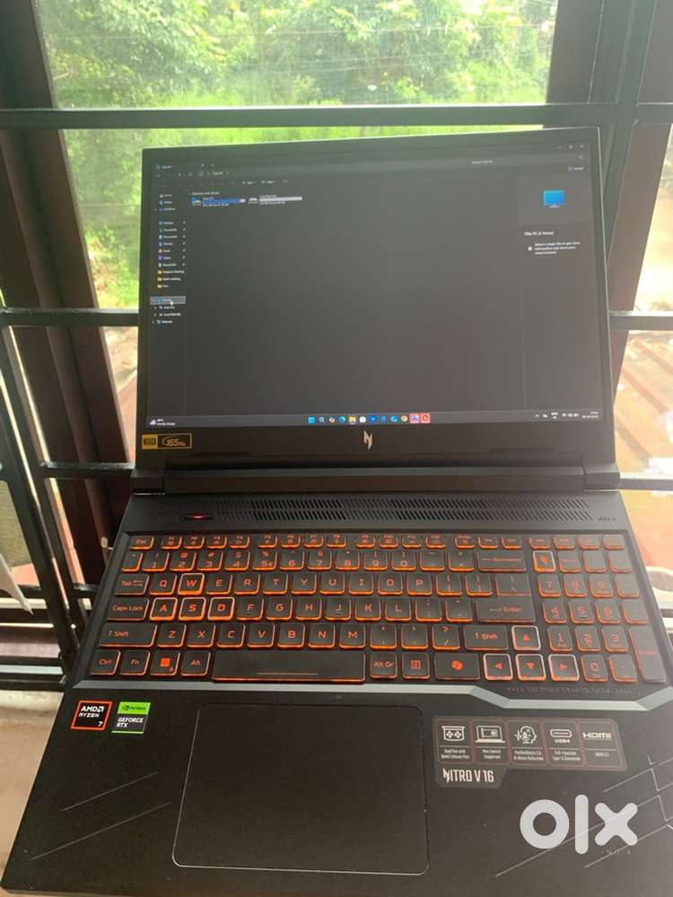 Acer Nitro V16 Gaming lap