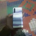 Phone achcha hai sirf phone ka display change hai