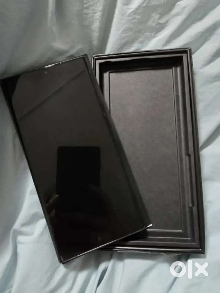 Samsung galaxy S23 Ultra 12gb ram 256gb rom