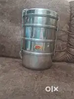 Steel tiffin with 4 sections