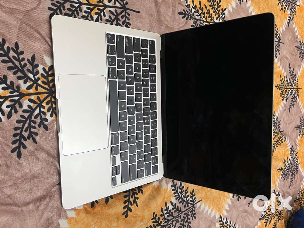 Macbook M2 16/256Gb