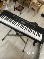 Piano keyboard