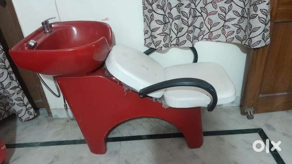 Shampoo station