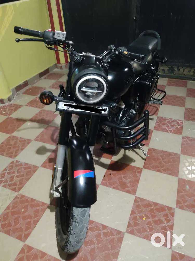 Dual channel abs dark edition recently serviced classic 350