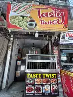 RUNNING SHOP IN ARYA SAMAJ