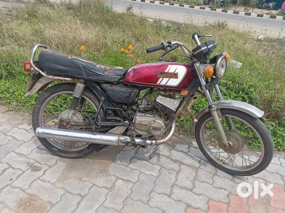 Yamaha Rx100. WB kolkata Reg original book available NOC Not  possible