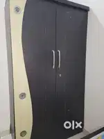 2 door almirah