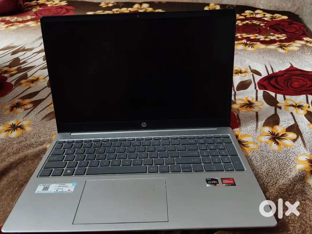 HP laptop 8/512GB variont