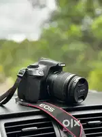 CANON 1300d