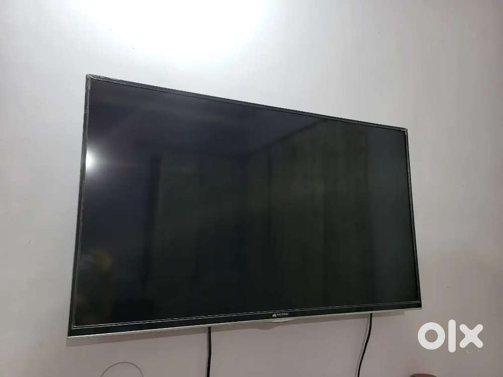 Micromax 43-inch Android Smart LED TV - Excellent Condition