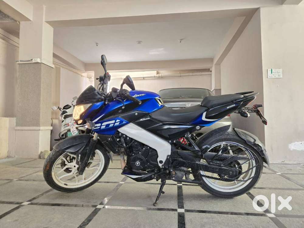 Bajaj Pulsar NS200 (2021) Limited Edition (Dual ABS))