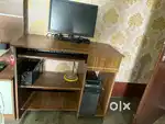 Computer Table