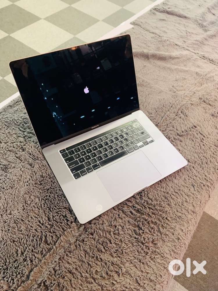 Apple MacBook Pro  2019  16inch 8Core i9  32GB  512GB  A2141