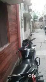 Single handed bike