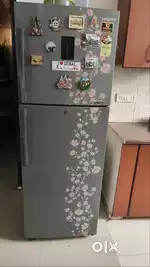 Samsung Refrigerator - 350 LITRE