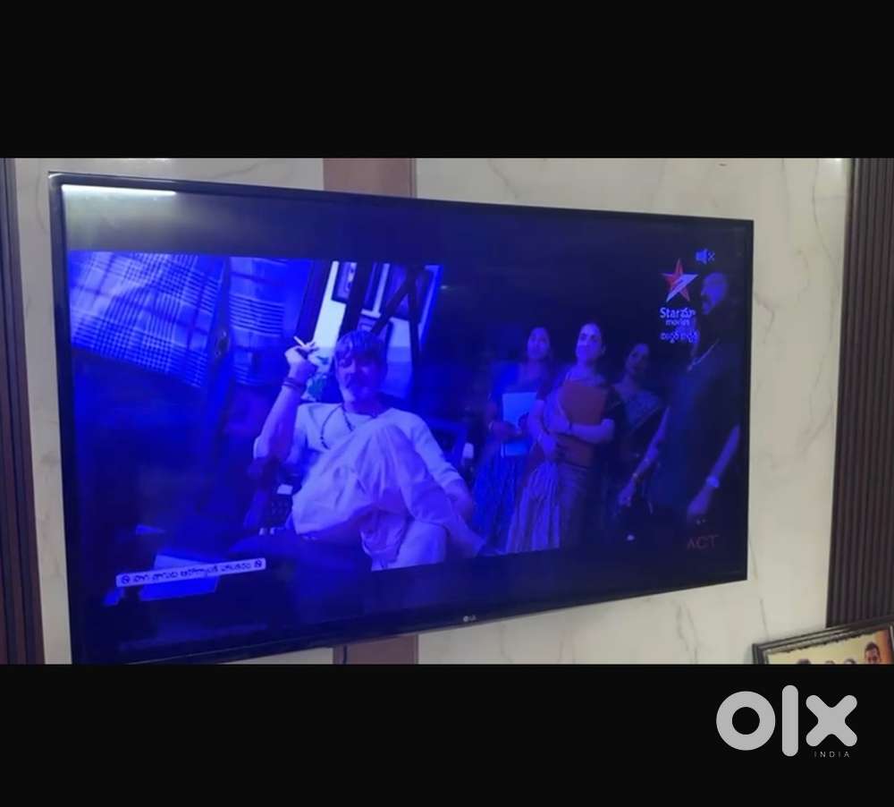 Dubai LG 4K TV 49 inches