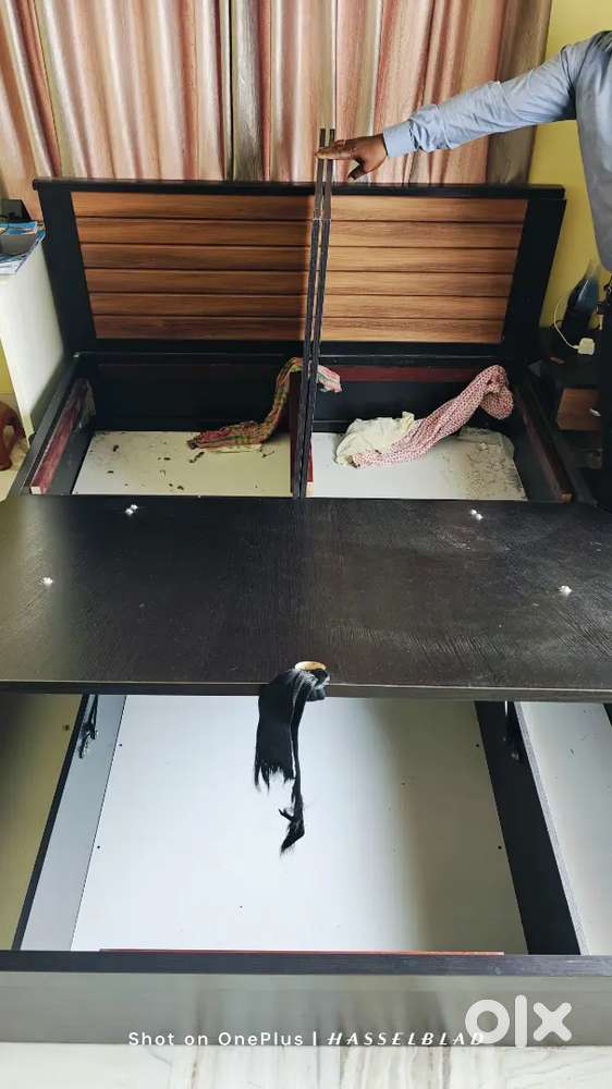 Queen Size Bed with Ortho Mattress – Excellent Condition  Great Price