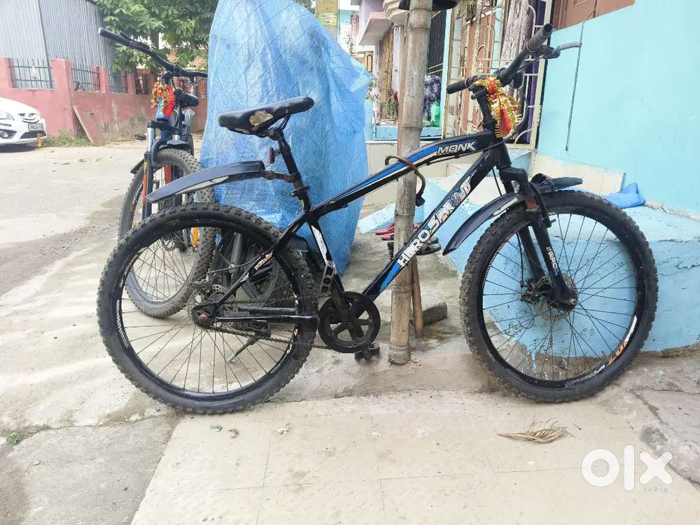 Monk double disk brake...with 2 new tyres front and back