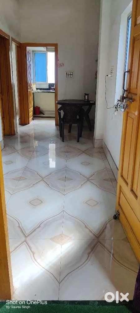 2 bhk flat only 4 mamber allow